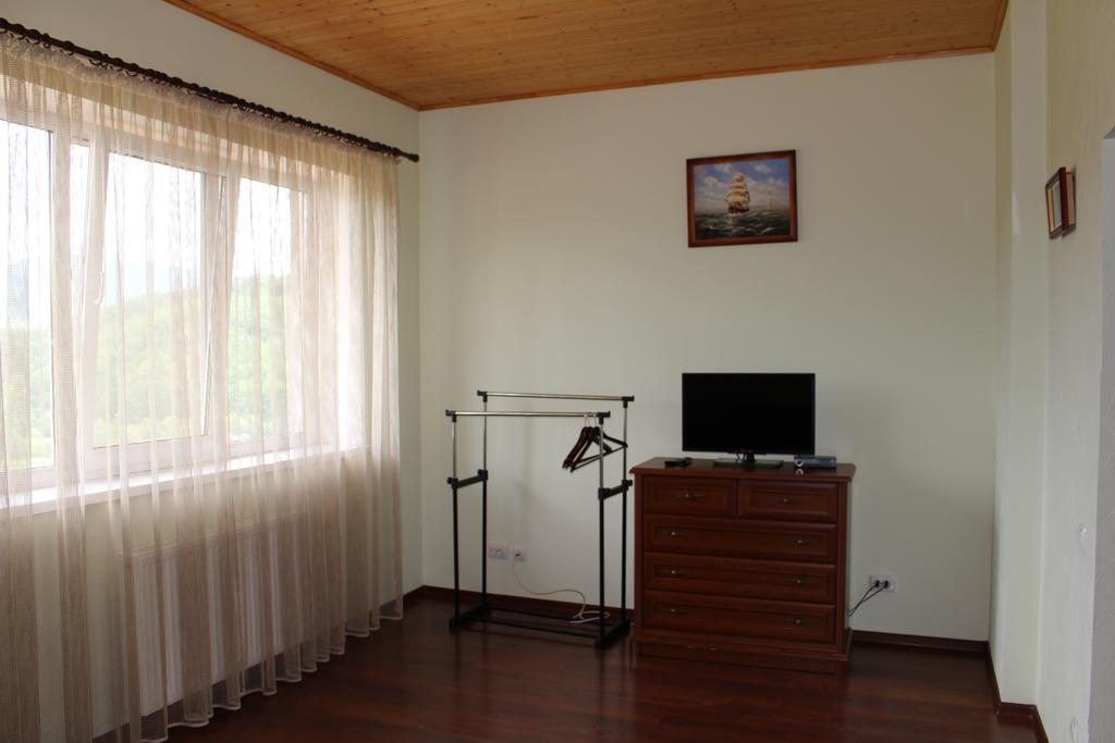 Апартаменты Panorama Townhouse Поляна Экстерьер фото