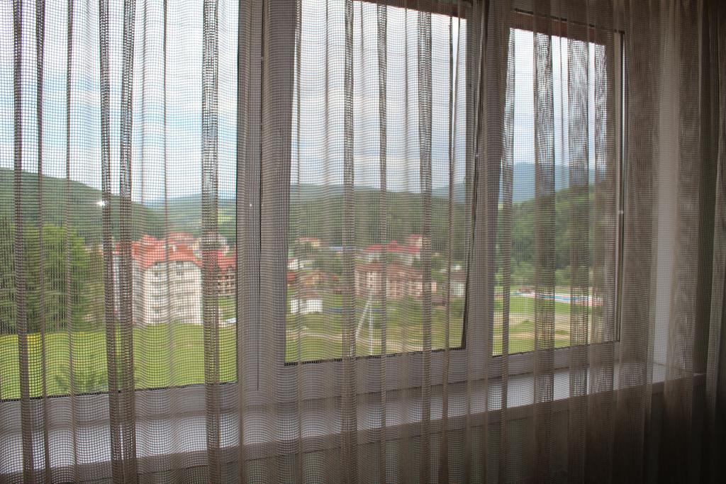 Апартаменты Panorama Townhouse Поляна Экстерьер фото